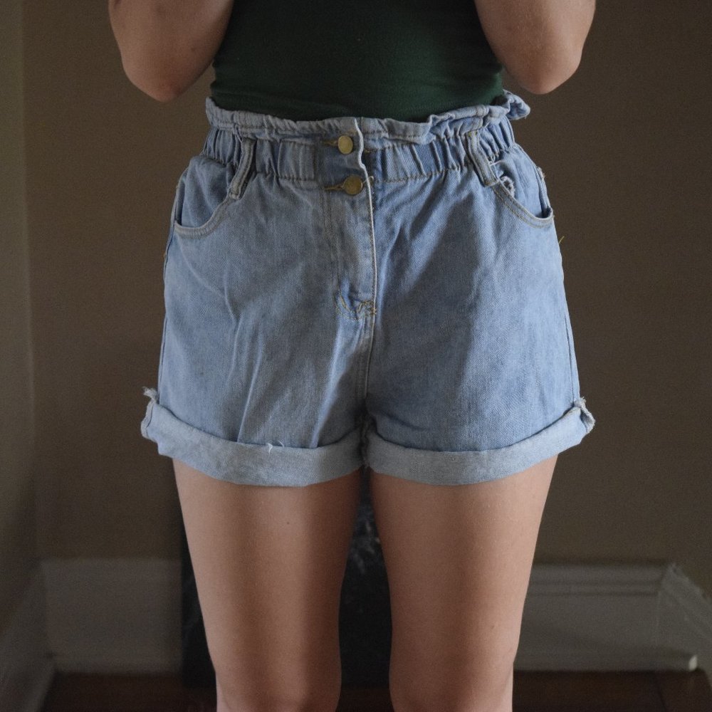 High Waisted Shorts with Elastic Band